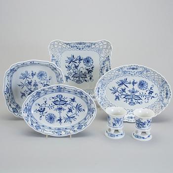 MATSERVIS, 43 delar, "Lökmönstret", Meissen, Tyskland, 1900-tal.