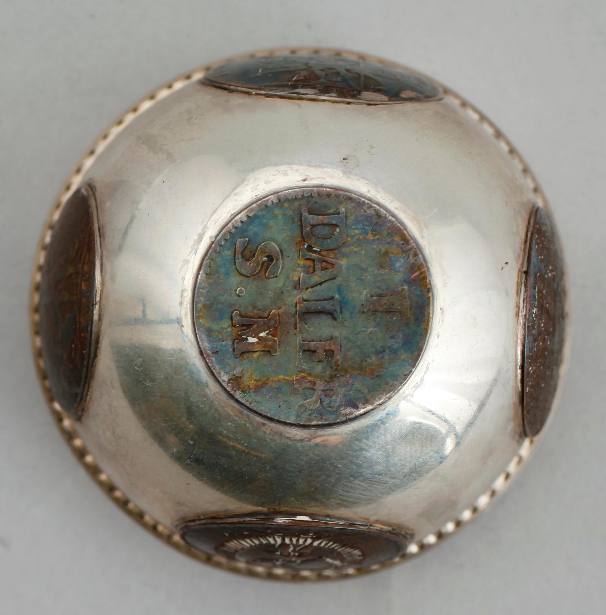 SUPKOPP, silver, Stockholm 1902. Vikt ca 36 g.