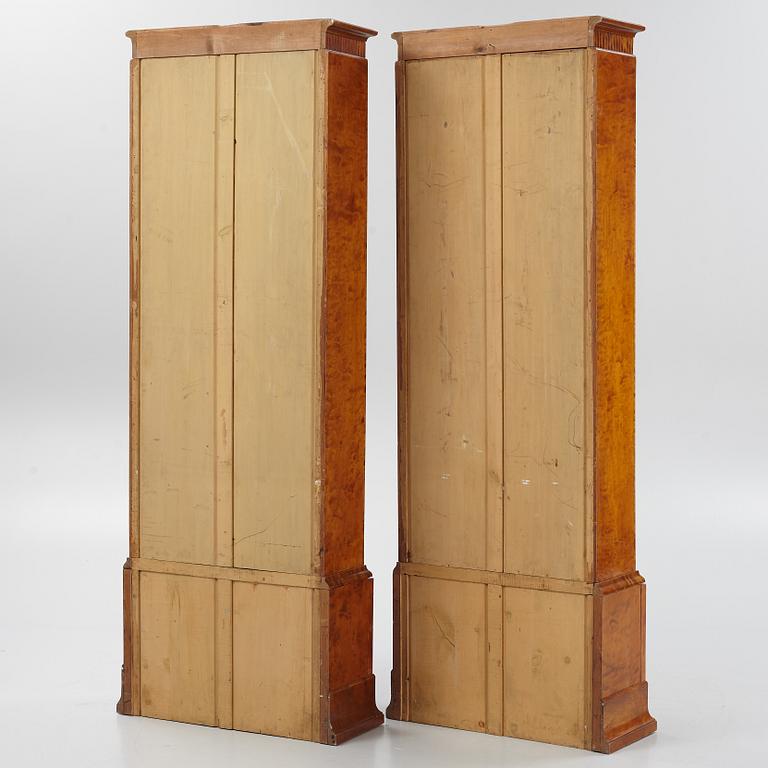 A pair of stained bitch cabinets, Möbelarkitekt och fabrikör Frans Borgström, 1910's.