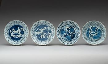 TALLRIKAR, åtta stycken, kraakporslin. Ming dynastin, Wanli (1572-1620).