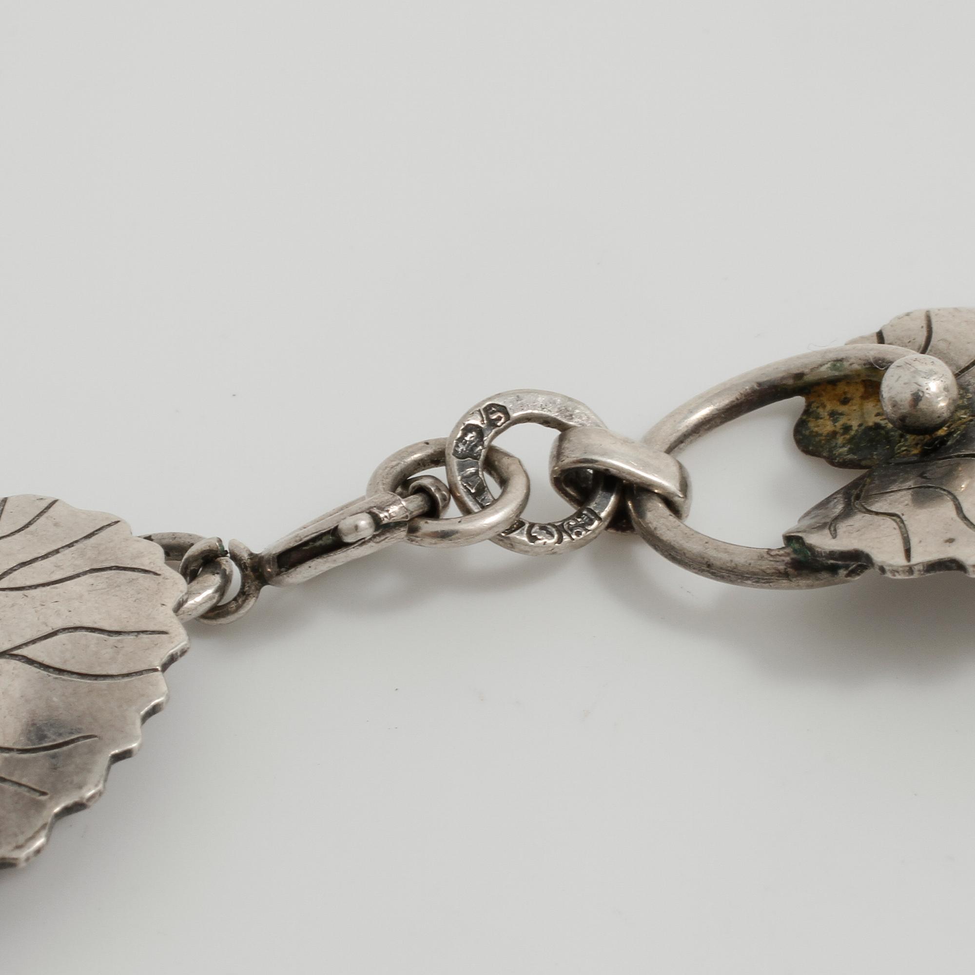 ARVO SAARELA, Enköping, 1953, collier.