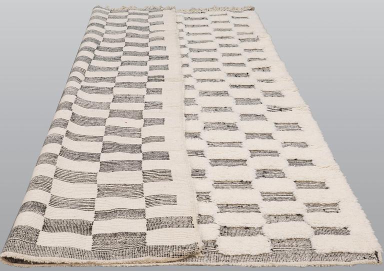 Matto, Morocco, ca 302 x 197 cm.