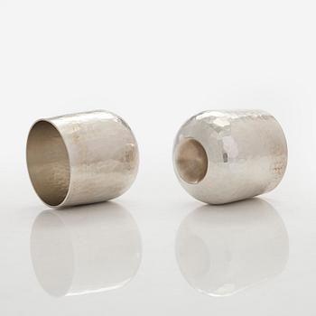 Tapio Wirkkala, pikareita, 6 kpl, sterlinghopeaa, Kultakeskus, Hämeenlinna 1973 ja 1974.