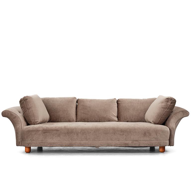 Josef Frank, a "Liljevalchs" sofa, Firma Svenskt Tenn.