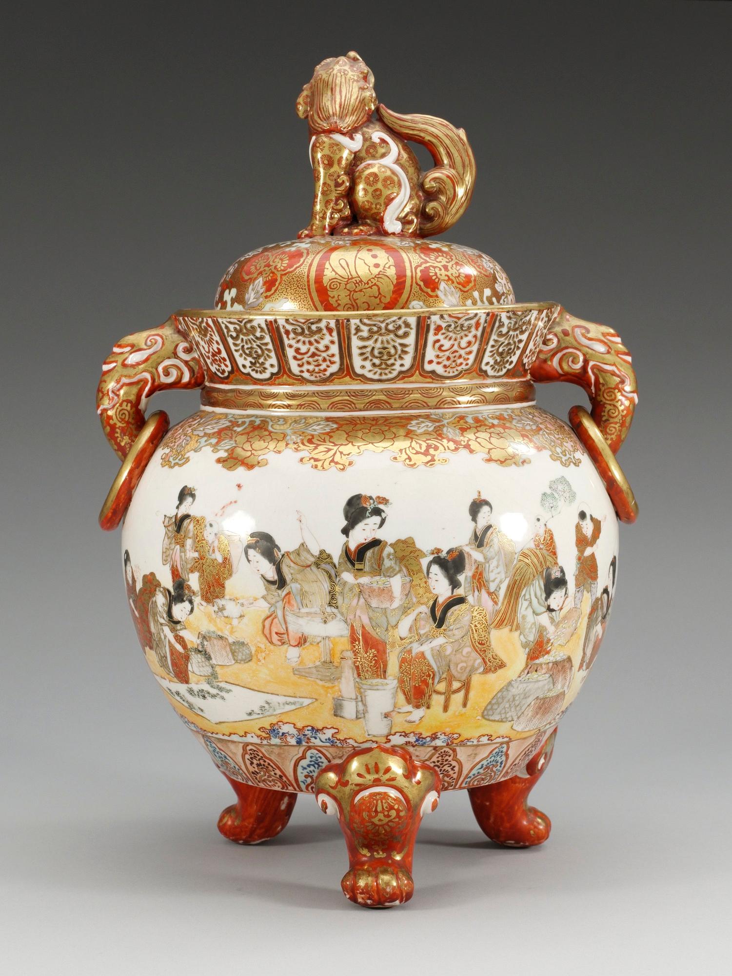 RÖKELSEKAR, porslin. Japan Meiji. Satsuma.