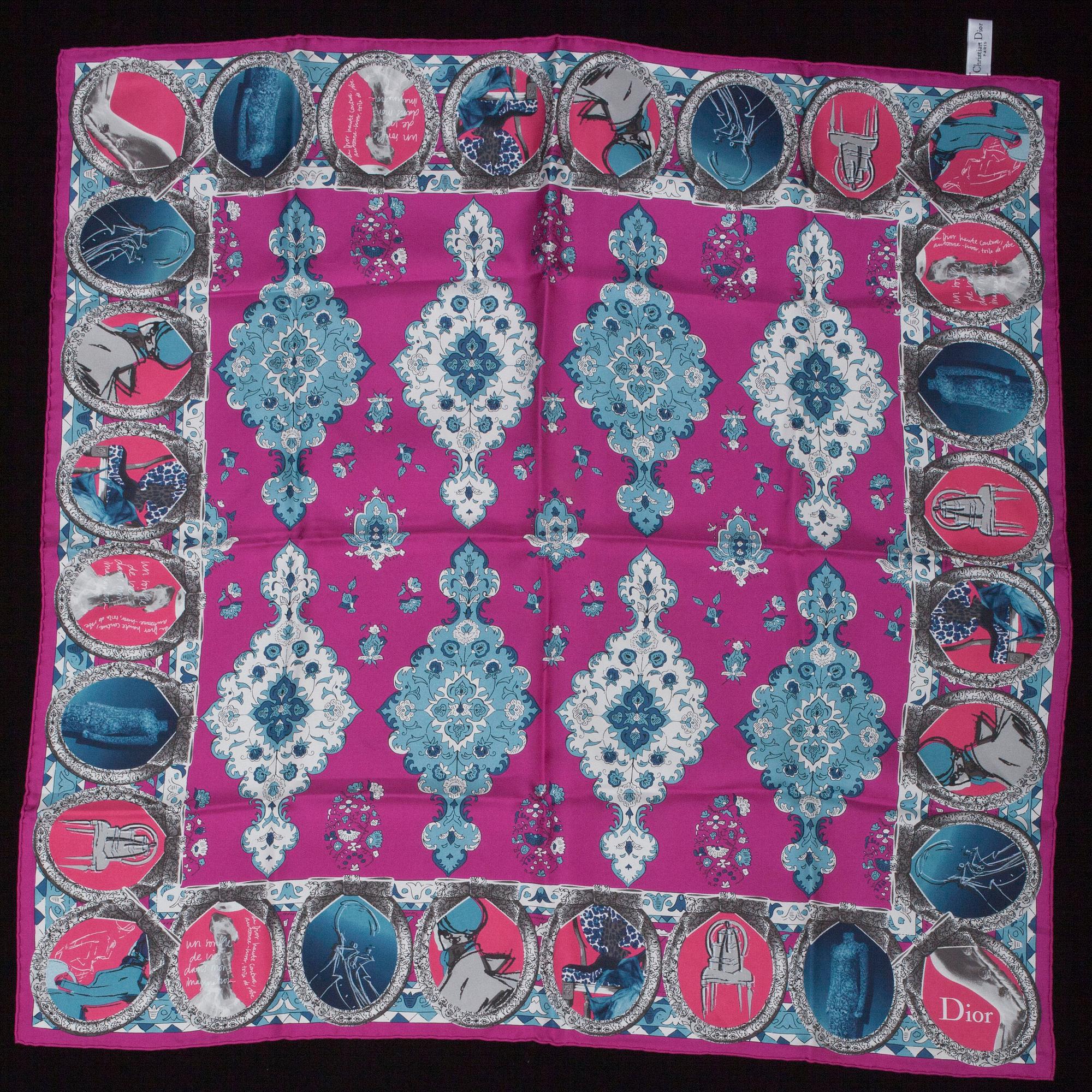 SCARF, Christian Dior.