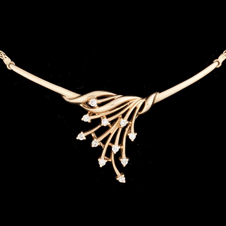 COLLIER, guld 18k, vikt ca 7g.