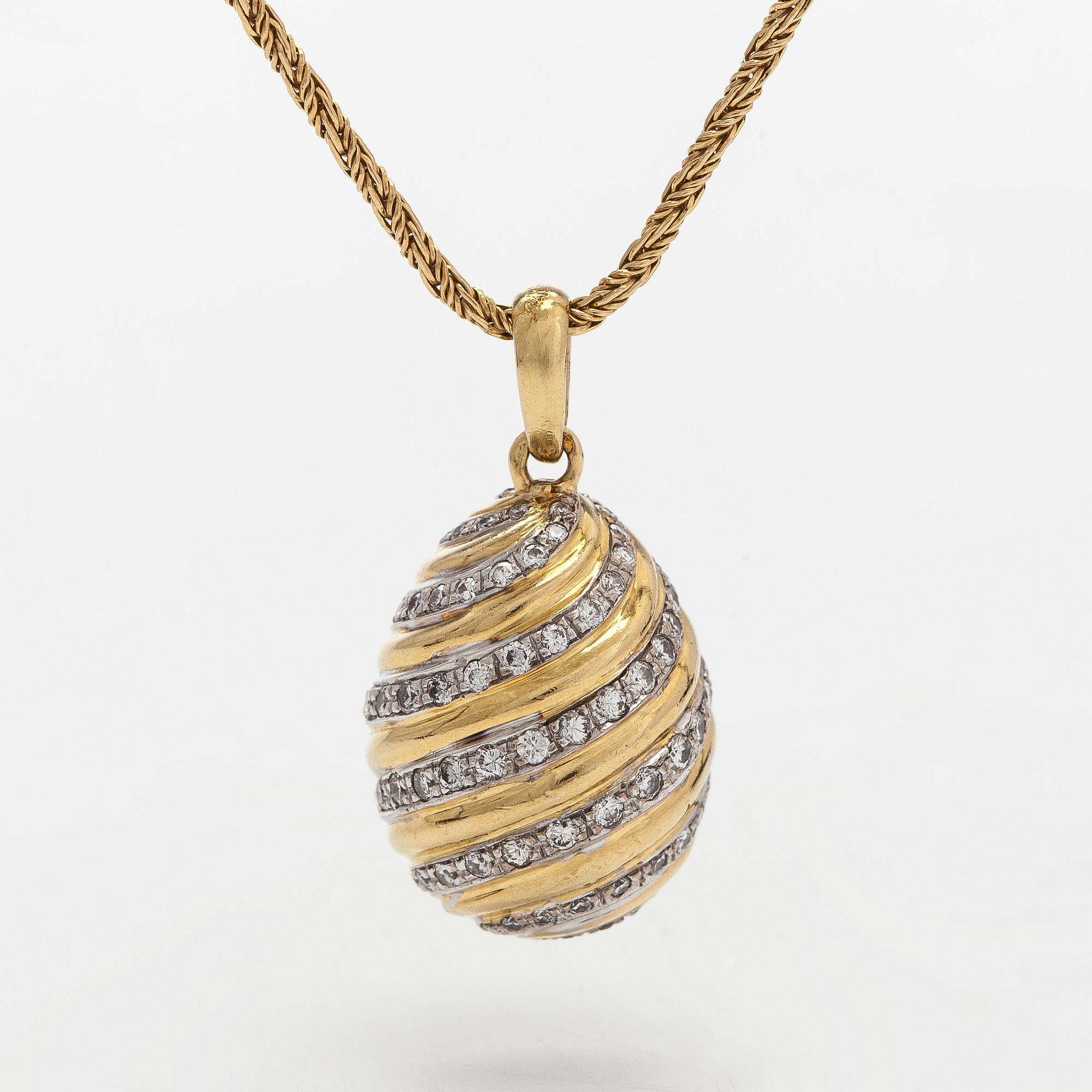 Cartier, a "Pendentif Oeuf"  diamond pendant and chain, 18K gold.