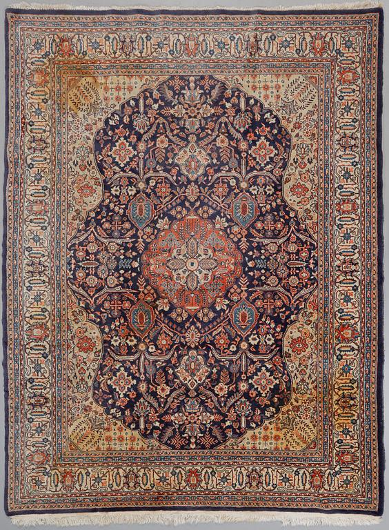 MATTA, Sarouk, old, 280 x 190 cm.