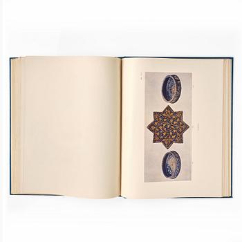 Bok, Katalog över "Exhibition of the faience of Persia and the nearer East" 1908. Burlington Fine Arts Club.