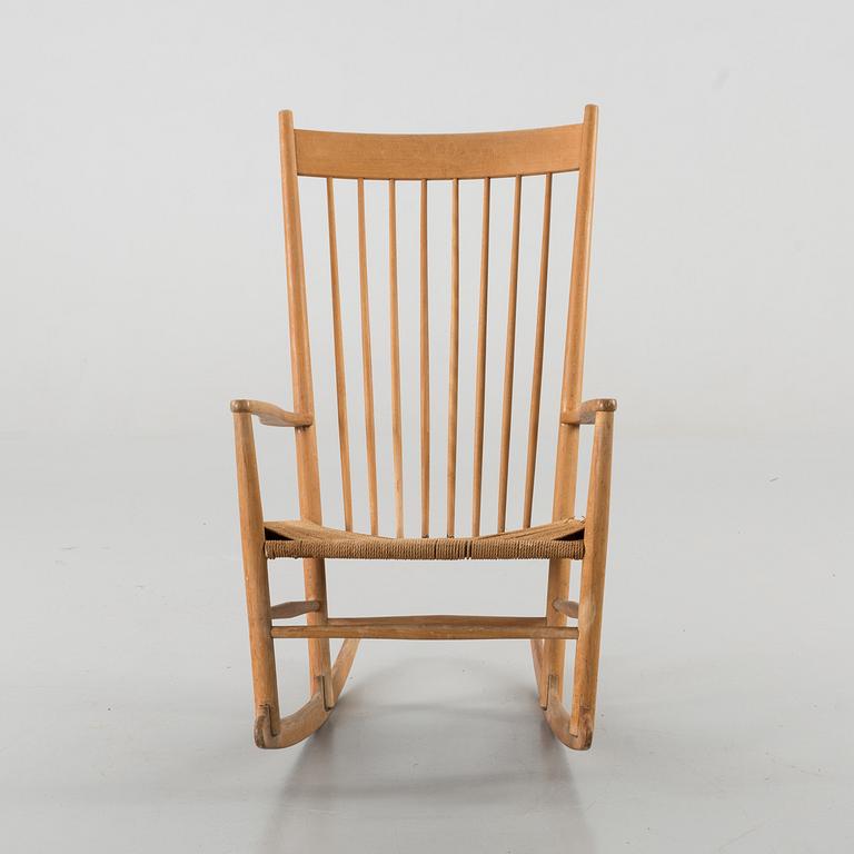 HANS J. WEGNER, gungstol, "J16", F.D.B. Møbler, Danmark.