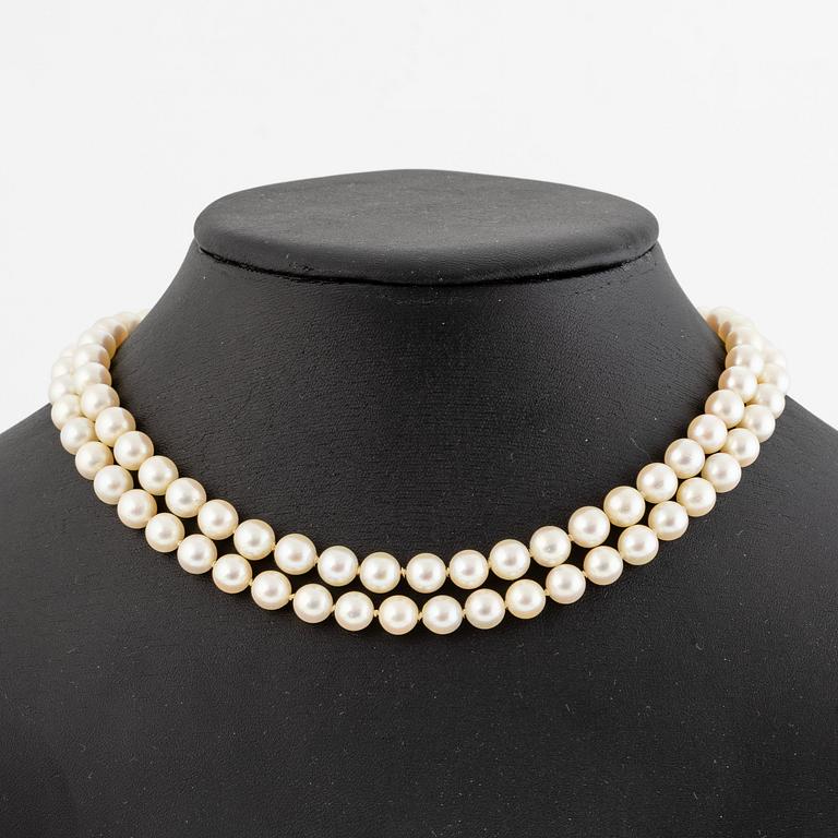 Collier två rader odlade pärlor lås 18K vitguld.