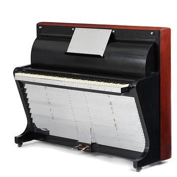 344. Poul Henningsen, "PH Upright Piano", utfört av Andreas Christensen, Danmark, 1940-tal.