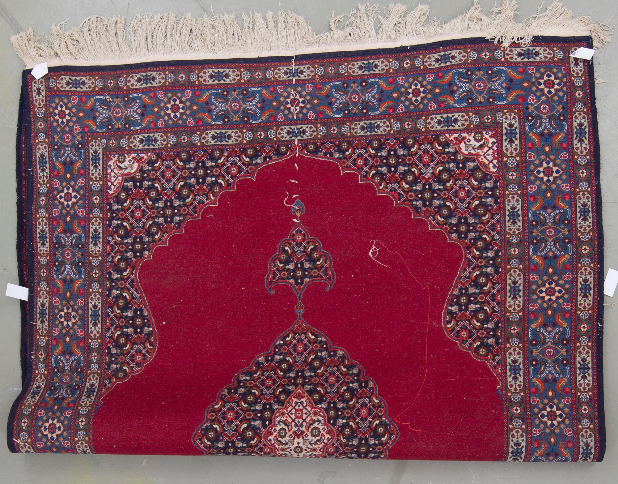 MATTA, orientalisk. Ca 287x208 cm.