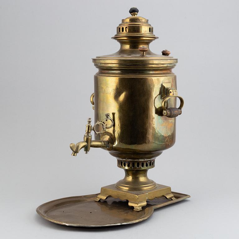 A brass samovar, Russia, ca 1900's.
