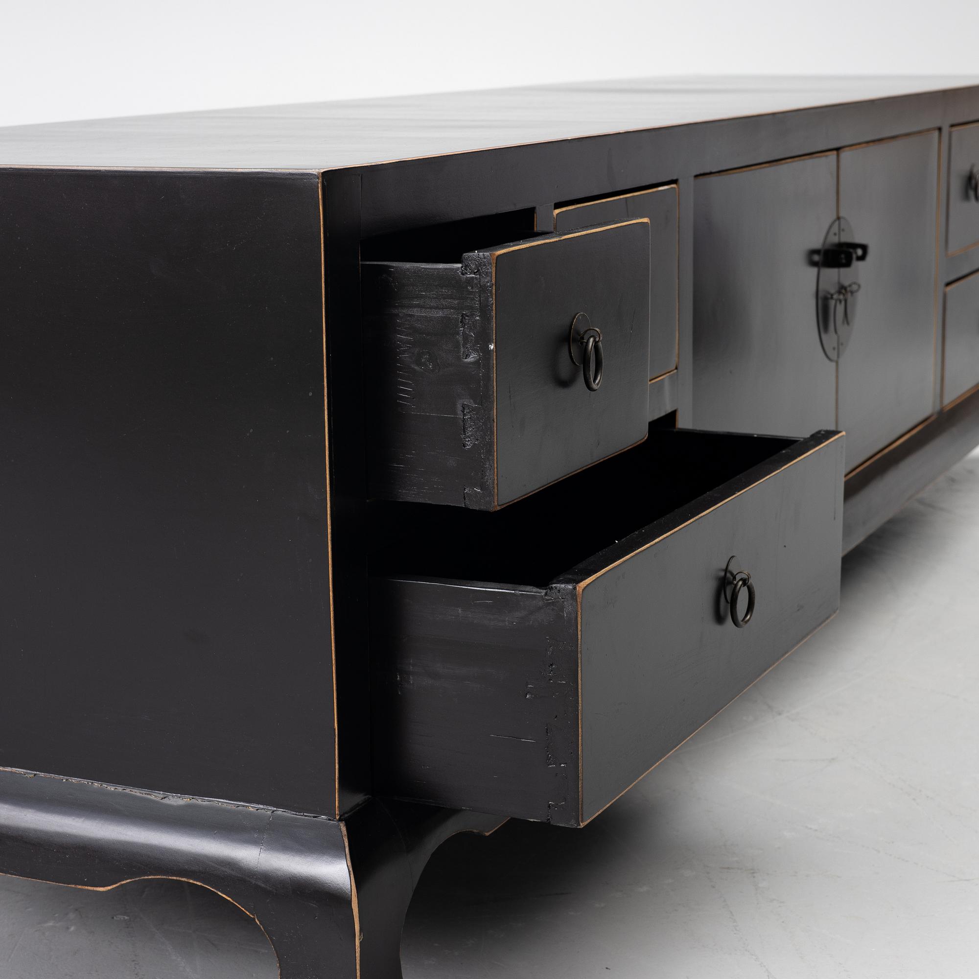 A Chinese style sideboard, end of the 20th century.