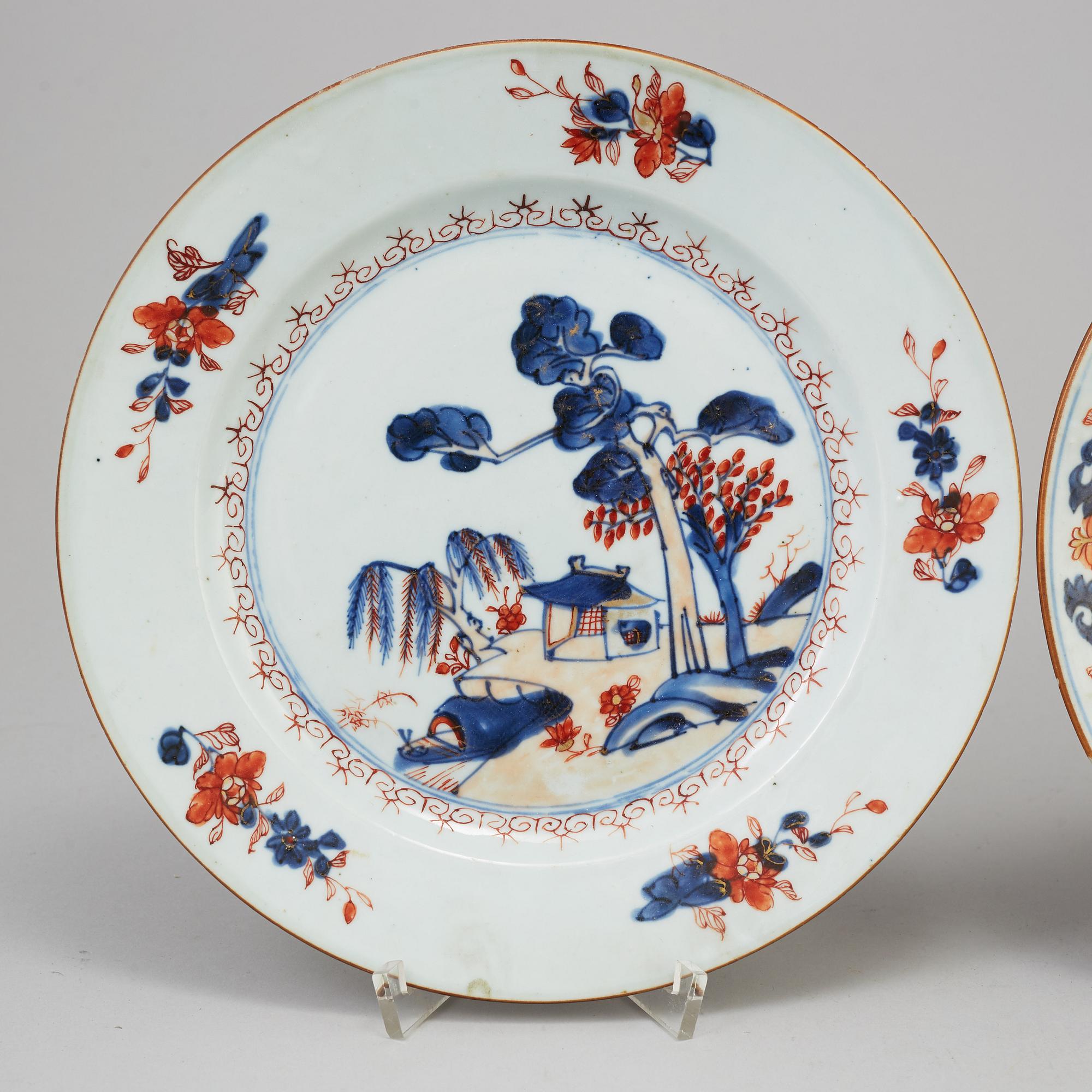 Three Chinese imari porcelain plates, Qing dynasty, 18th century.