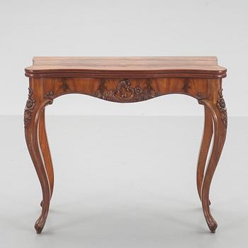 SPELBORD, nyrokoko. 1800-talets andra hälft.