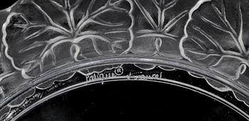 TALLRIKAR och FAT, 16 st, glas. Lalique, Frankrike, 1900-tal.