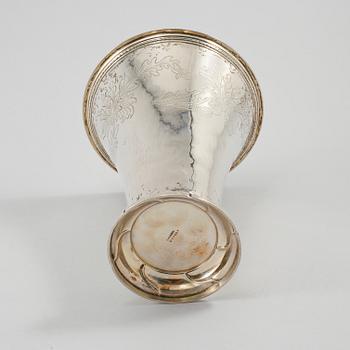 BÄGARE, silver, K Andersson, Stockholm, 1930. Vikt 490 gram.