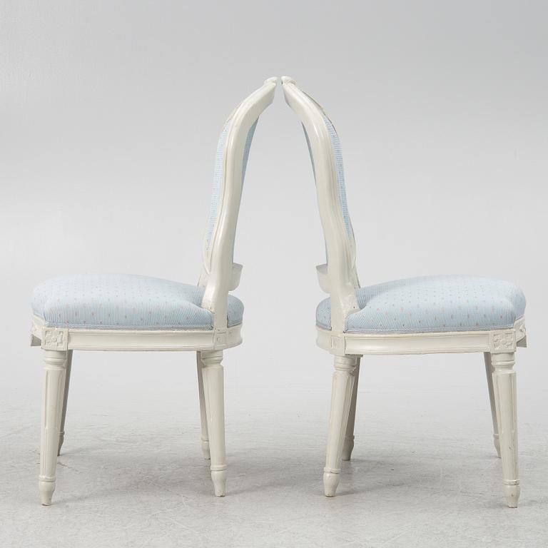 Stolar, ett par, gustavianska, 1700-talets andra hälft.