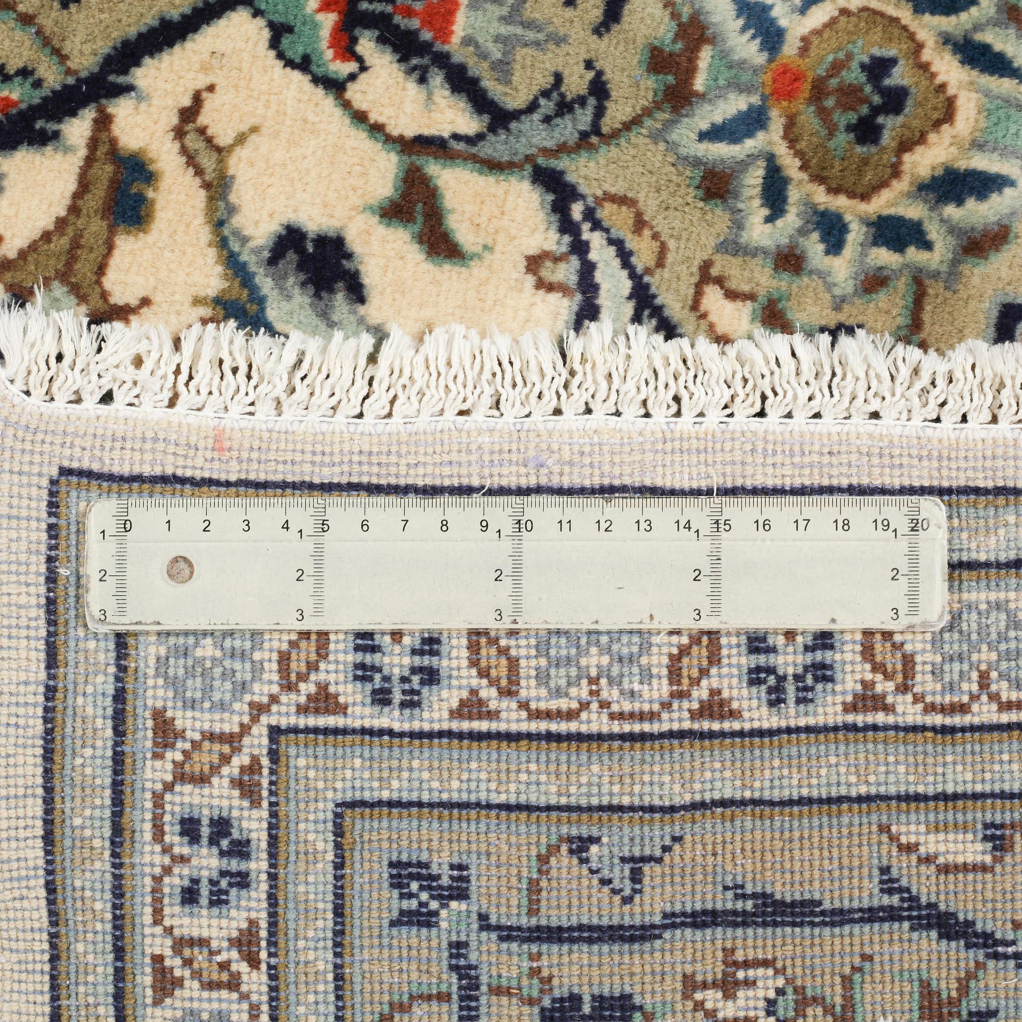 A KESHAN RUG, ca 300 x 200 cm.