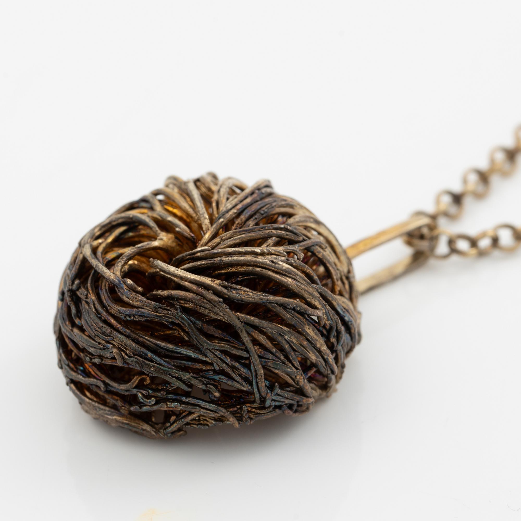 Flora Danica hänge med kedja silver, Danmark.