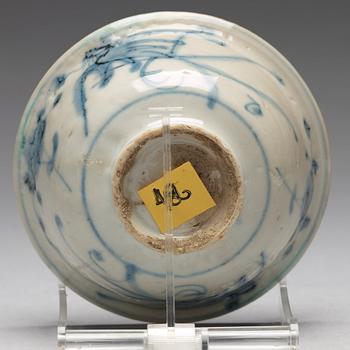 Two blue and white bowls, Qing dynasty, 19th century.