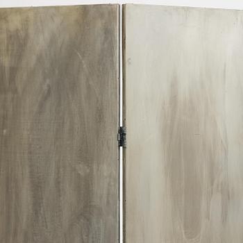 Mats Theselius, a "Rörligt objekt" room divider, Källemo, Värnamo post 1989.