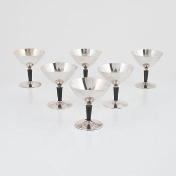 Folke Arström, cocktailshaker samt glas, 6 st, nysilver, GAB.