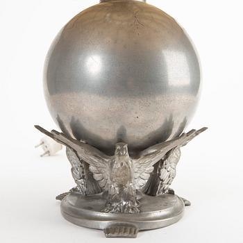 A 1930/40s pewter table lamp.