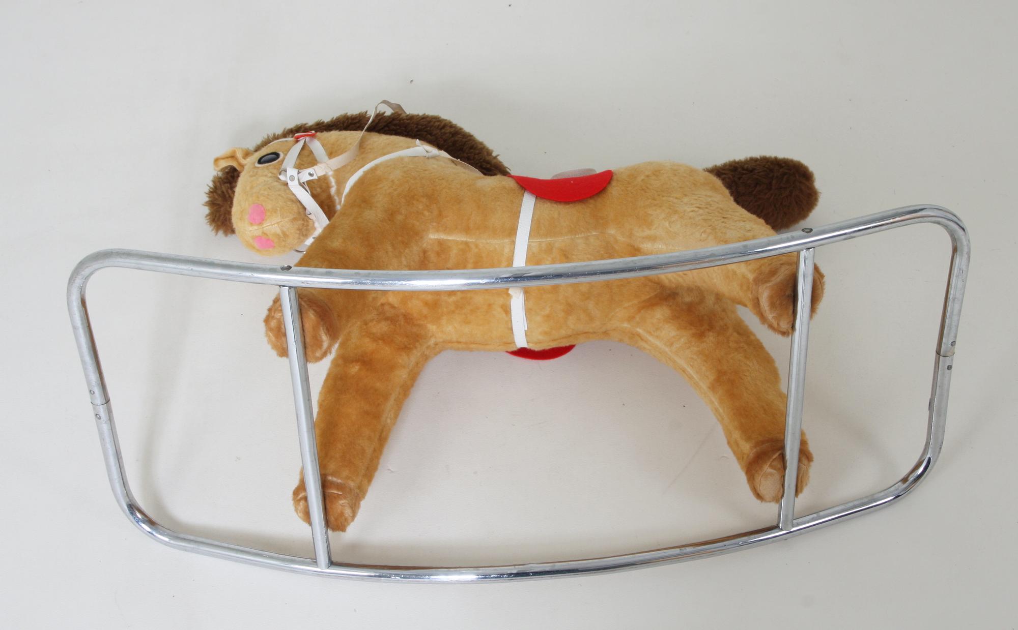 GUNGHÄST, 1970-tal.