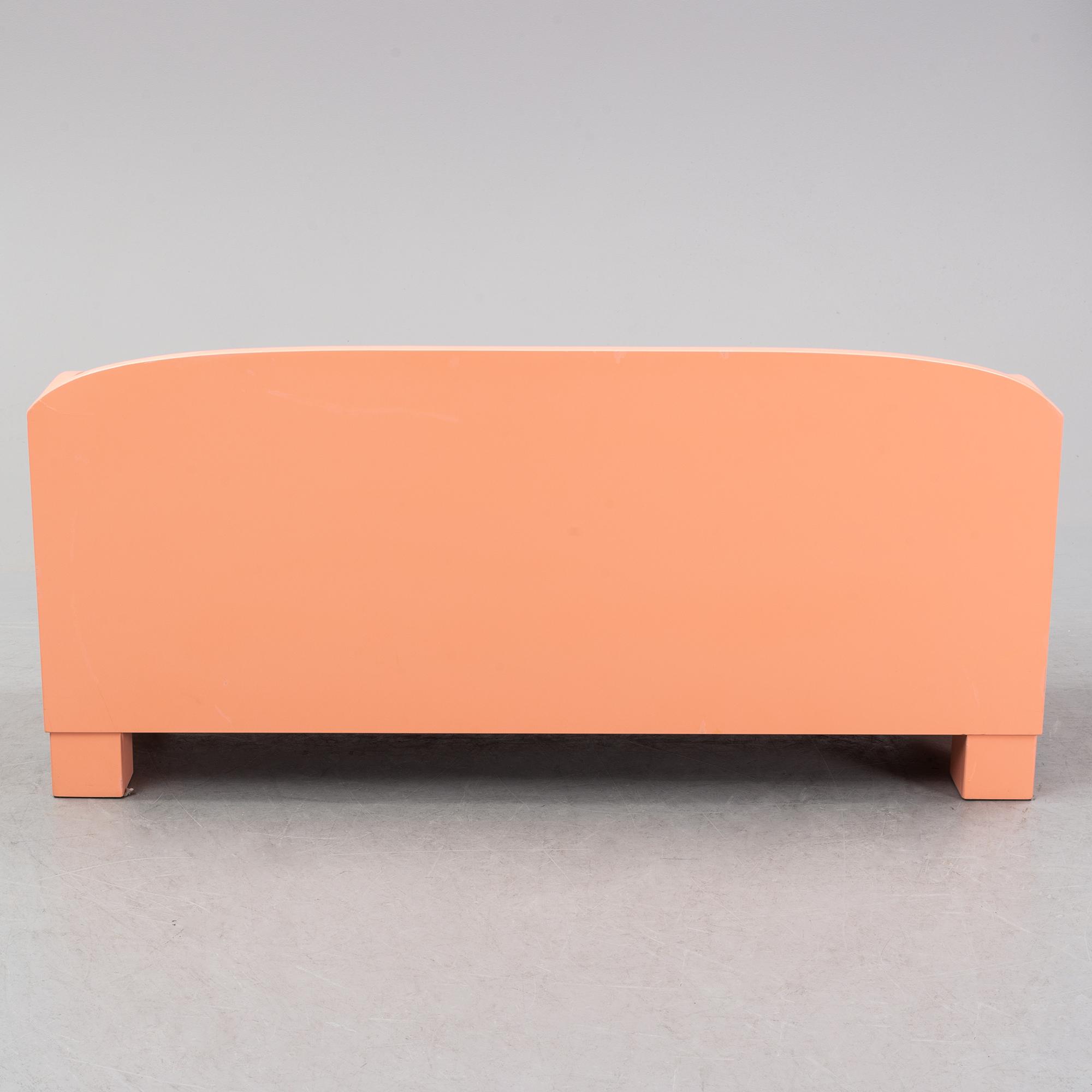 Marie-Louise Ekman, a bench/sofa, executed for the Marie-Louise Ekman exhibition at Moderna Museet, Stockholm 2017.