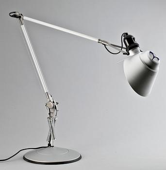 BORDLAMPA. "Tangram", Design Walter Monici, Lumina, Italien.