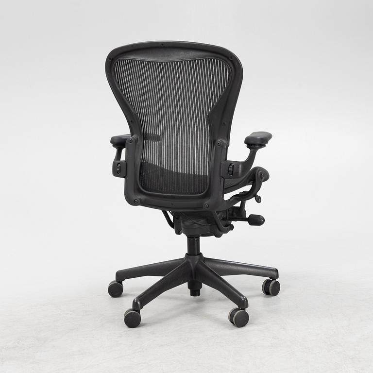 Don Chadwick/Bill Stump, skrivbordsstol, "Aeron", Herman Miller.