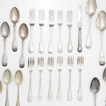 Cutlery, 30 pieces, silver, England and Sweden, including John Walton, Newcastle 1836.