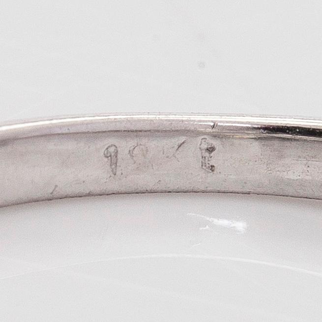 Sormus, solitaire, briljanttihiottu timantti 2,03 ct, 18K valkokulta.