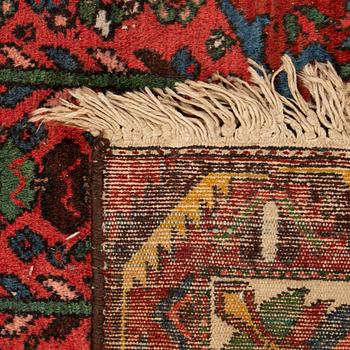 Rug, Baktiari, 305 x 220 cm.