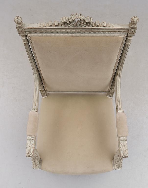 KARMSTOL, Louis Seize-stil, 1900-talets första hälft.