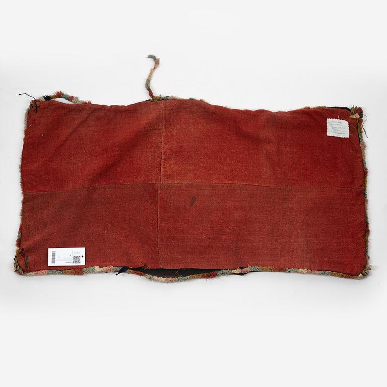 Åkdyna, broderad, ca 97 x 78 cm, signerad och daterad KND MOS ANNO 1802, Skåne.