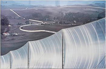 Christo & Jeanne-Claude, "Running Fence", 1977.