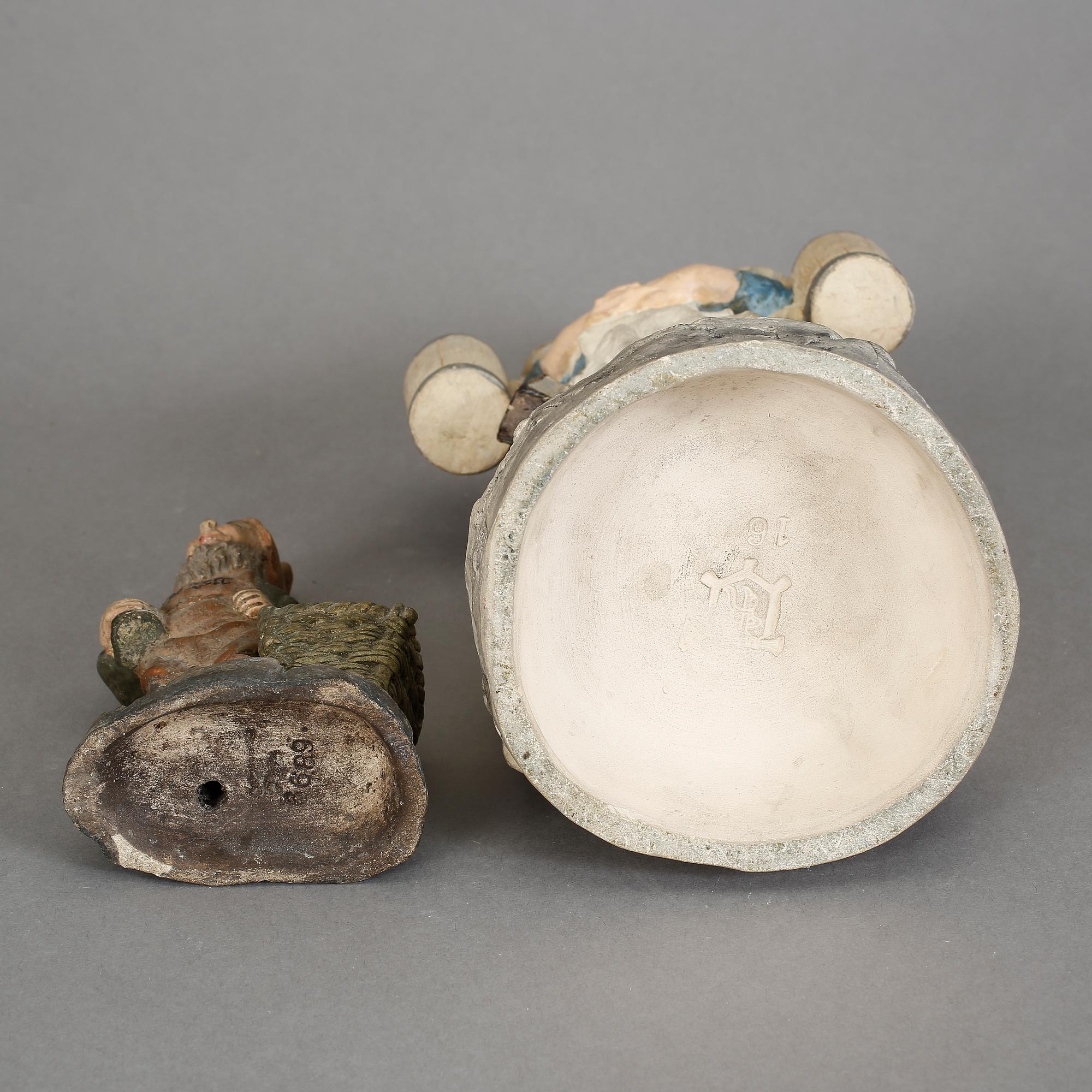 FIGURINER, 2 st, keramik, 1900-tal.