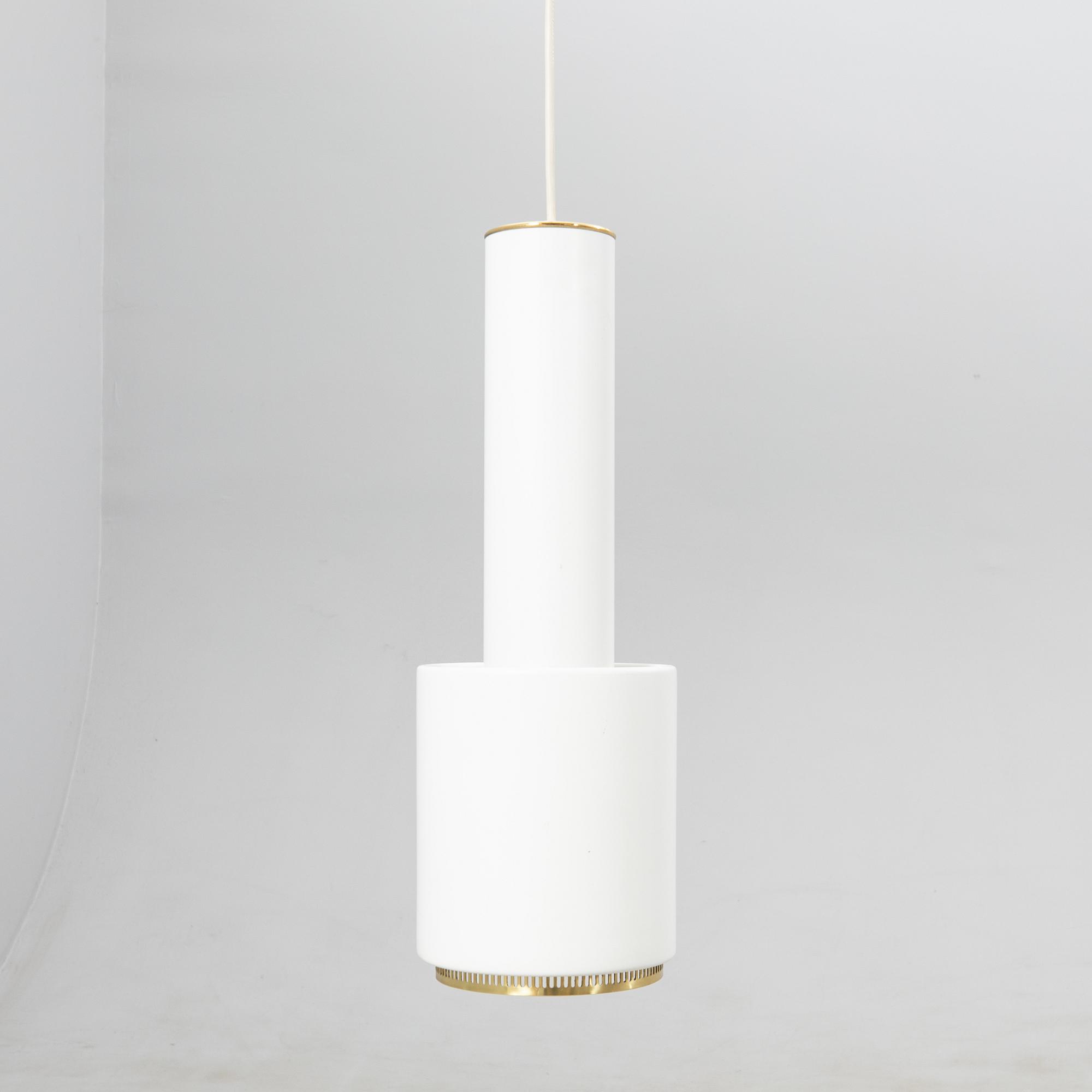 Alvar Aalto, taklampa A110 "Handgranat", Artek Finland.