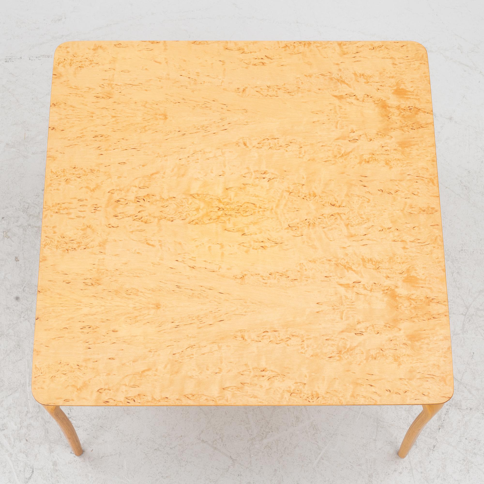 Bruno Mathsson, Side table, "Annika", Bruno Mathsson International, Värnamo, late 20th century.