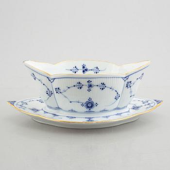 A pair of dishes and a sauce bowl, "Blue Fluted" / "Musselmalet" Royal Copenhagen, 1850-70 and 1893-1900.