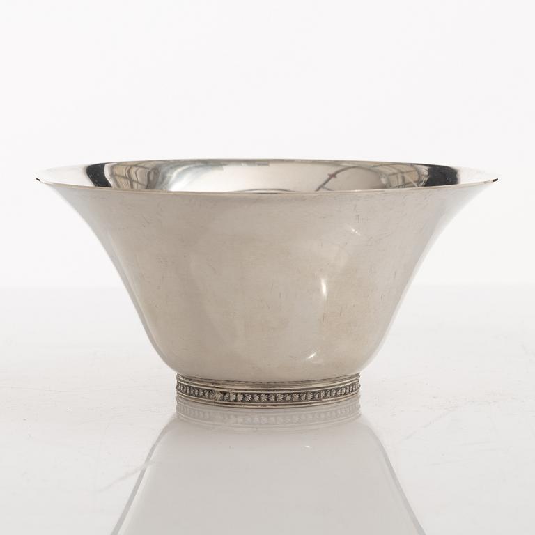 Wiwen Nilsson, skål, sterlingsilver, Anders Nilsson, Lund 1960.