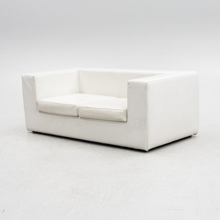 Willie Landels, sofa, "Throw Away", Zanotta, designed in 1965.