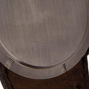 Omega, Genève, Dynamic, rannekello, 40 x 36 mm.