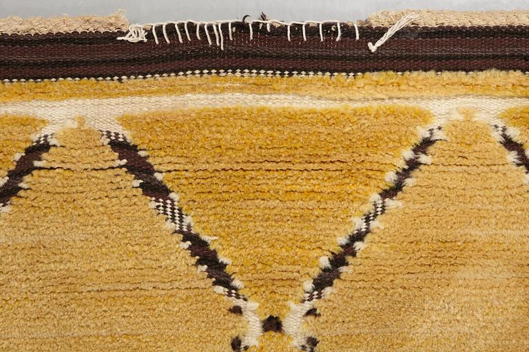 Barbro Nilsson, A CARPET, "Guldklimpen", knotted pile in relief, ca 332,5 x 259,5 cm, signed AB MMF BN.