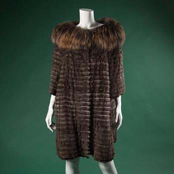 FUR, Christian Dior, size 44.